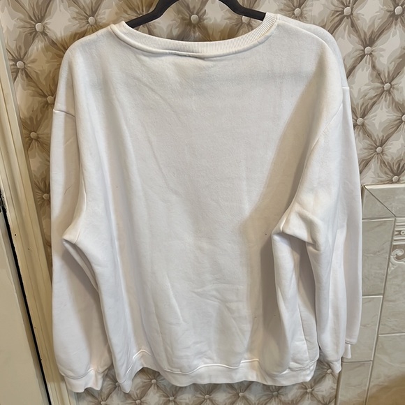 H&M Relaxed Fit Crewneck - White - Picture 2 of 3